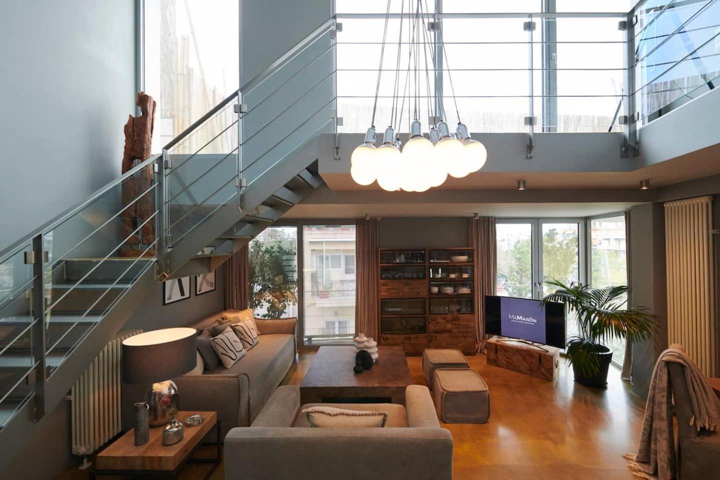 אתונה Ma Maison No5 Penthouse Loft, Private Heated Pool, Acropolis View, Ultra High Speed Internet 300 Mbps, Short Walk To Acropolis, Parking Upon Request, 1' From Metro מראה חיצוני תמונה