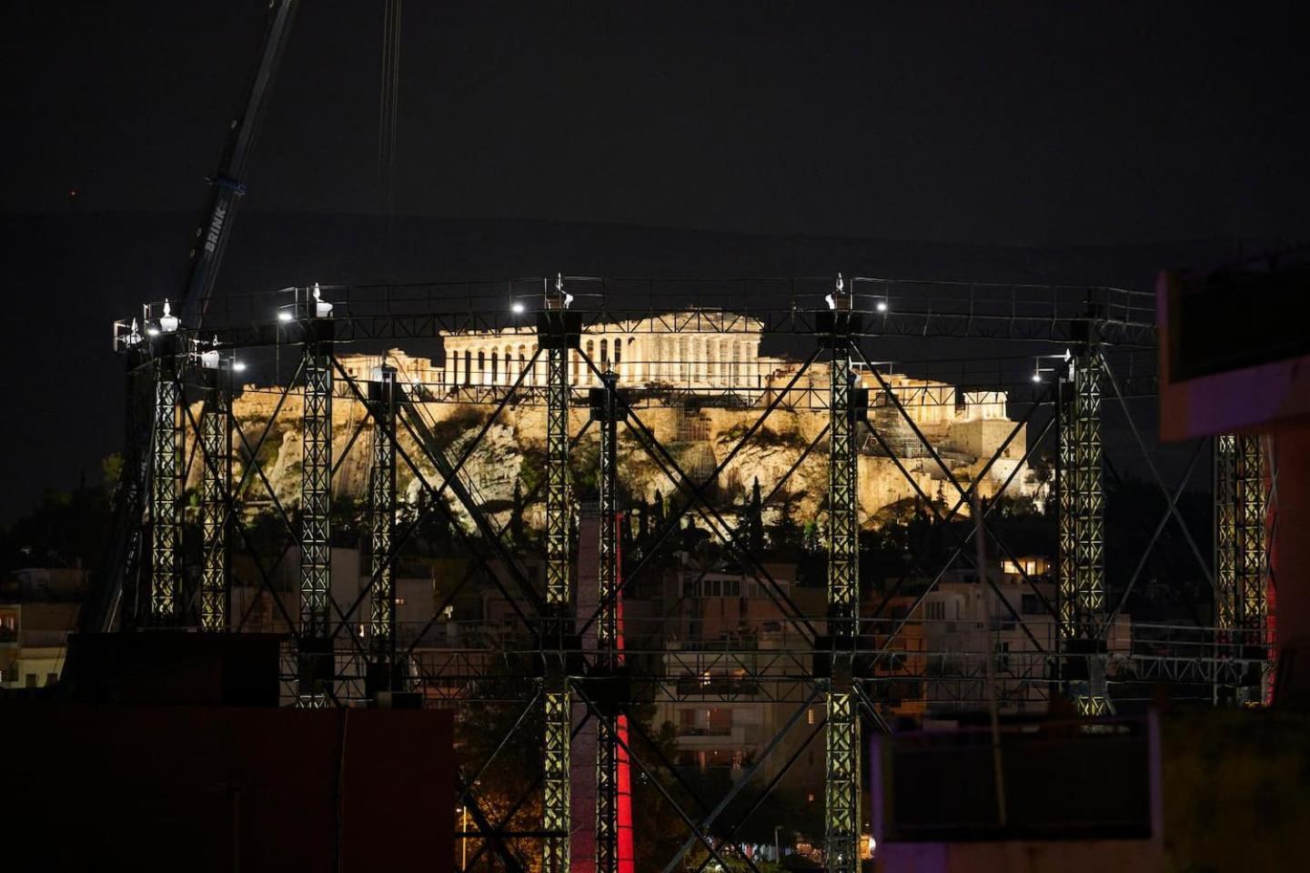 אתונה Ma Maison No5 Penthouse Loft, Private Heated Pool, Acropolis View, Ultra High Speed Internet 300 Mbps, Short Walk To Acropolis, Parking Upon Request, 1' From Metro מראה חיצוני תמונה