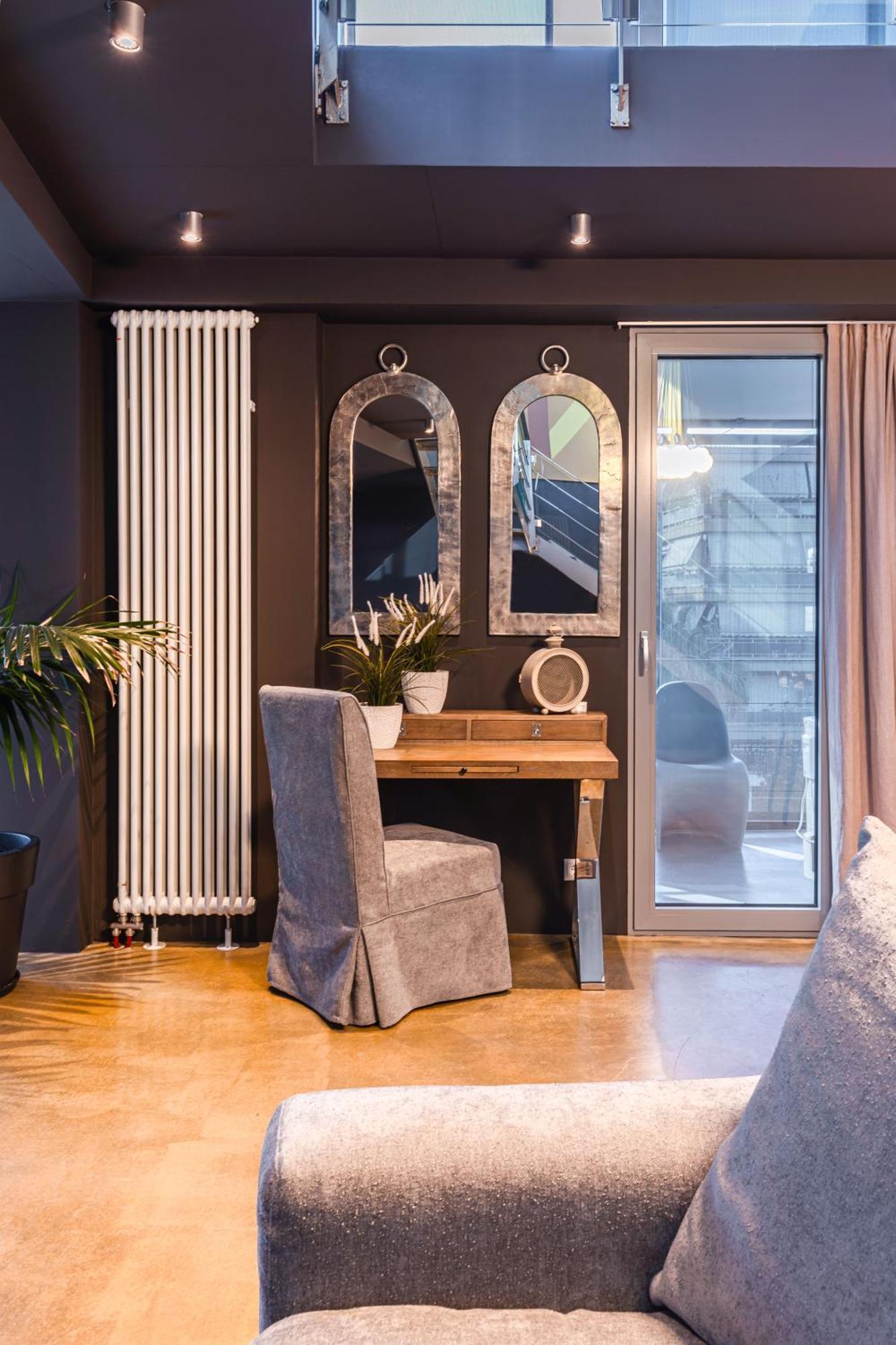 אתונה Ma Maison No5 Penthouse Loft, Private Heated Pool, Acropolis View, Ultra High Speed Internet 300 Mbps, Short Walk To Acropolis, Parking Upon Request, 1' From Metro מראה חיצוני תמונה